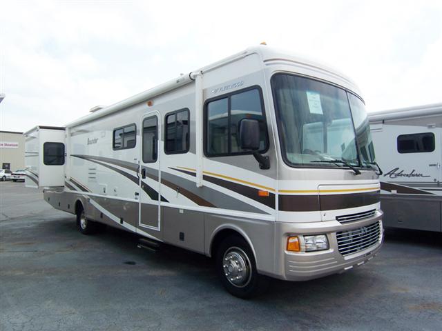 2005 Fleetwood Bounder